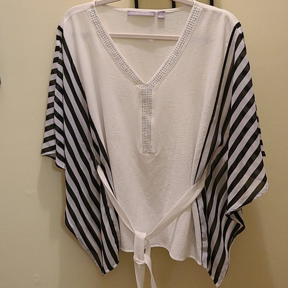 Valerie Stevens Top - Picture 3 of 6